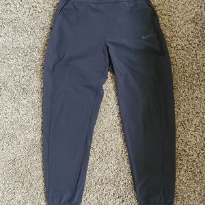 Nike Women's Black Large dri fit joggers